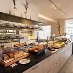 Ξενοδοχείο Restaurant Huberhof 3*