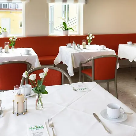Landhotel Huberhof Allershausen - Pool Is Open