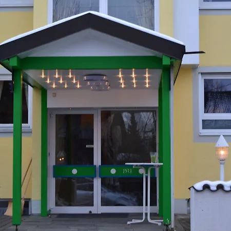 호텔 Landhotel Huberhof Allershausen - Pool Is Open