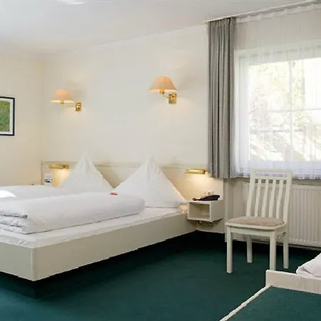 Huberhof 3*