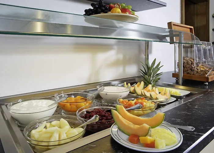 מלון Restaurant Huberhof 3*